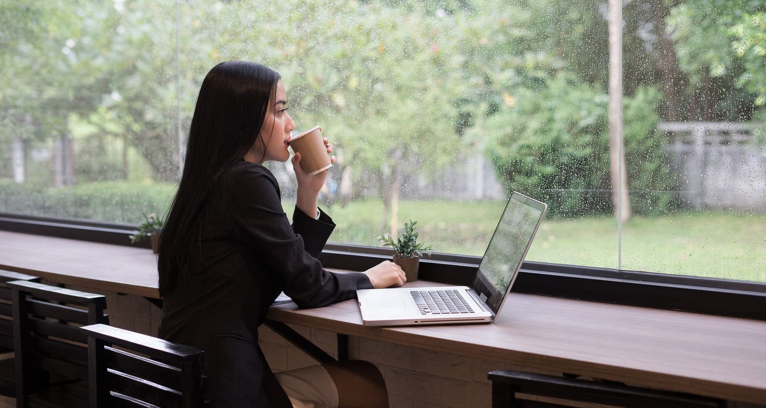 Tips WFH agar Tetap Produktif di Tempat Nongkrong