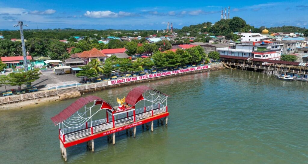 Ngopi di Belakang Padang