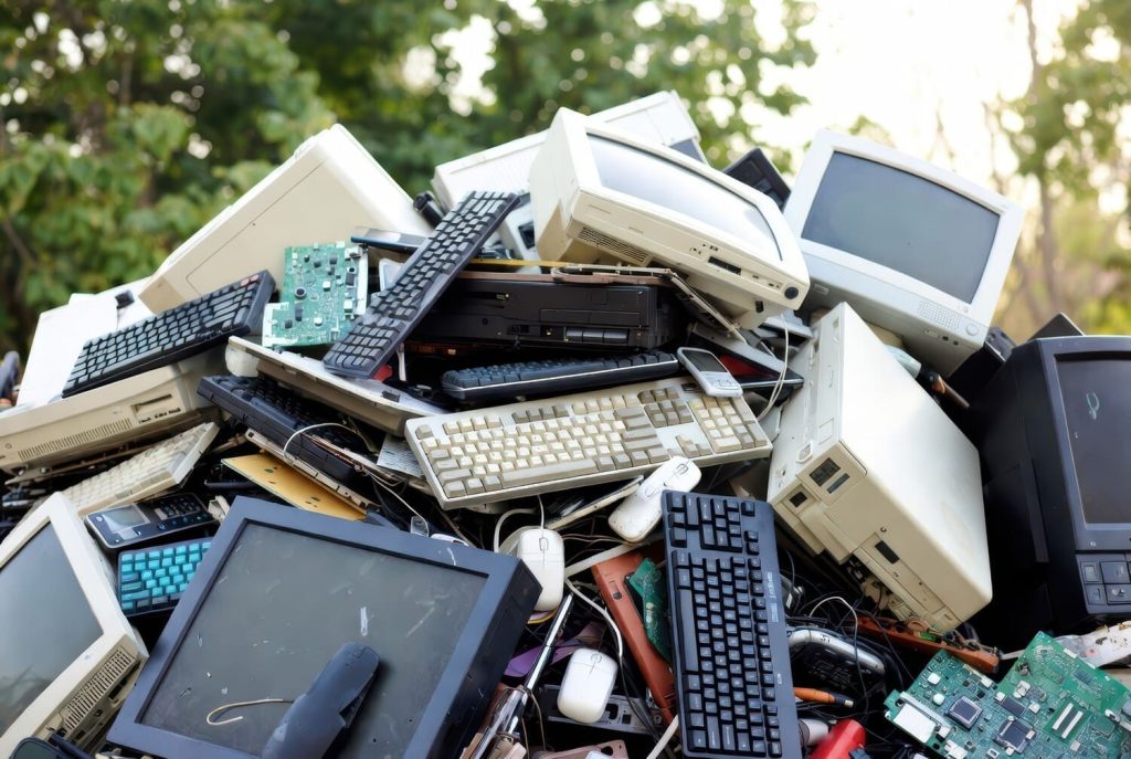 Cara Melindungi Peralatan Elektronik