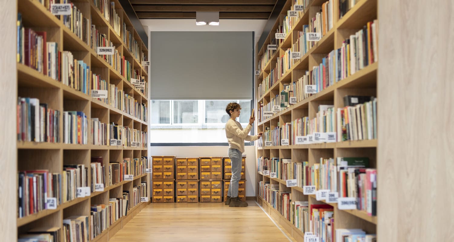 Tips Sebelum Mengunjungi Perpustakaan di Batam